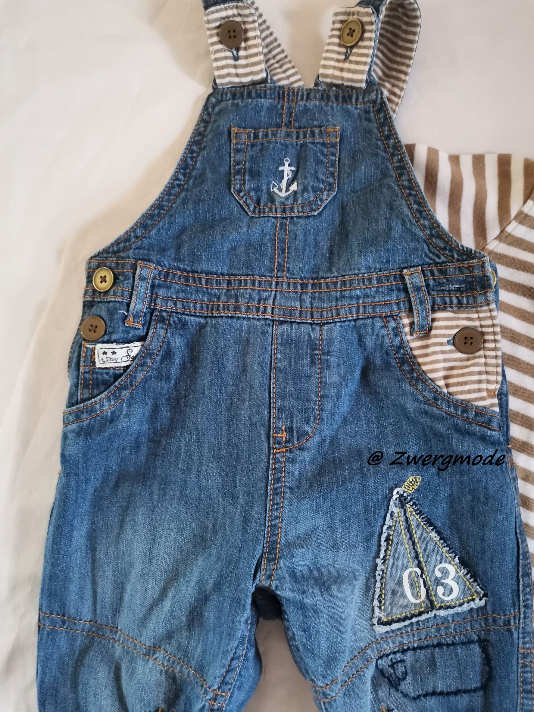 Next - Kombi Outfit Latzhose Jungenkombi Jeans + Body Gr. 62-68