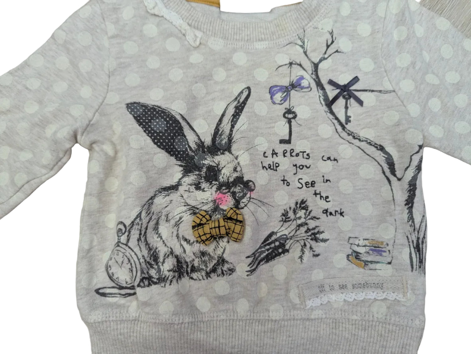 Next - Sweatshirt Shirt Langarm Mädchenshirt Hase beige Gr. 62-68