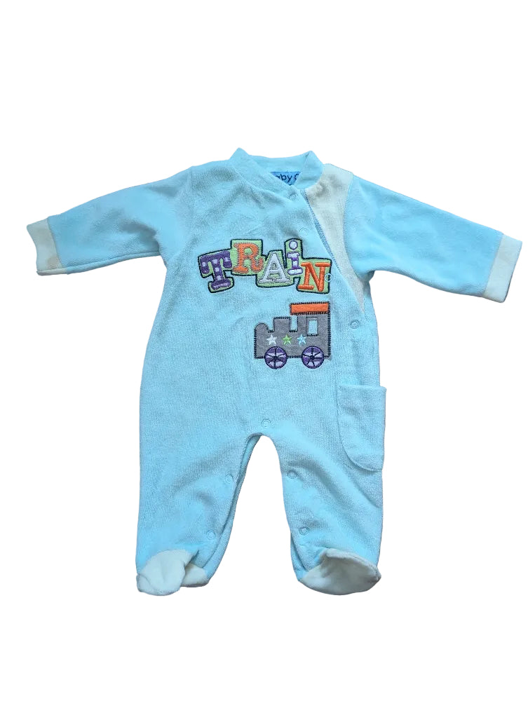 Baby C Fleece-Strampler hellblau mit Zugmotiv – Gr. 56/62, neu